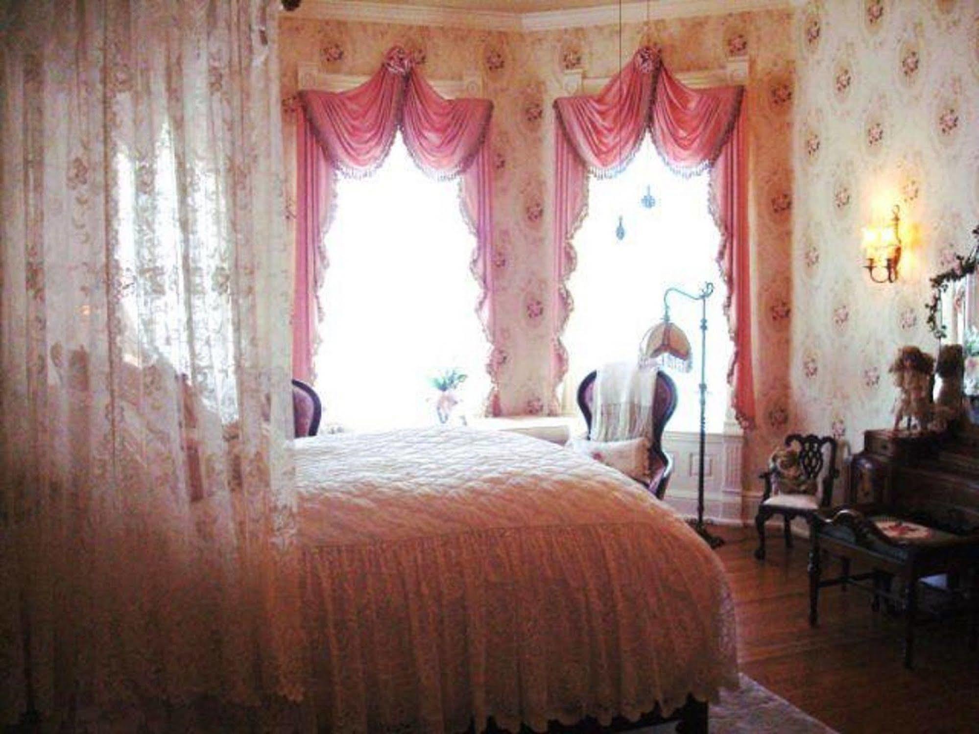Alexander Mansion Bed & Breakfast Winona Eksteriør bilde